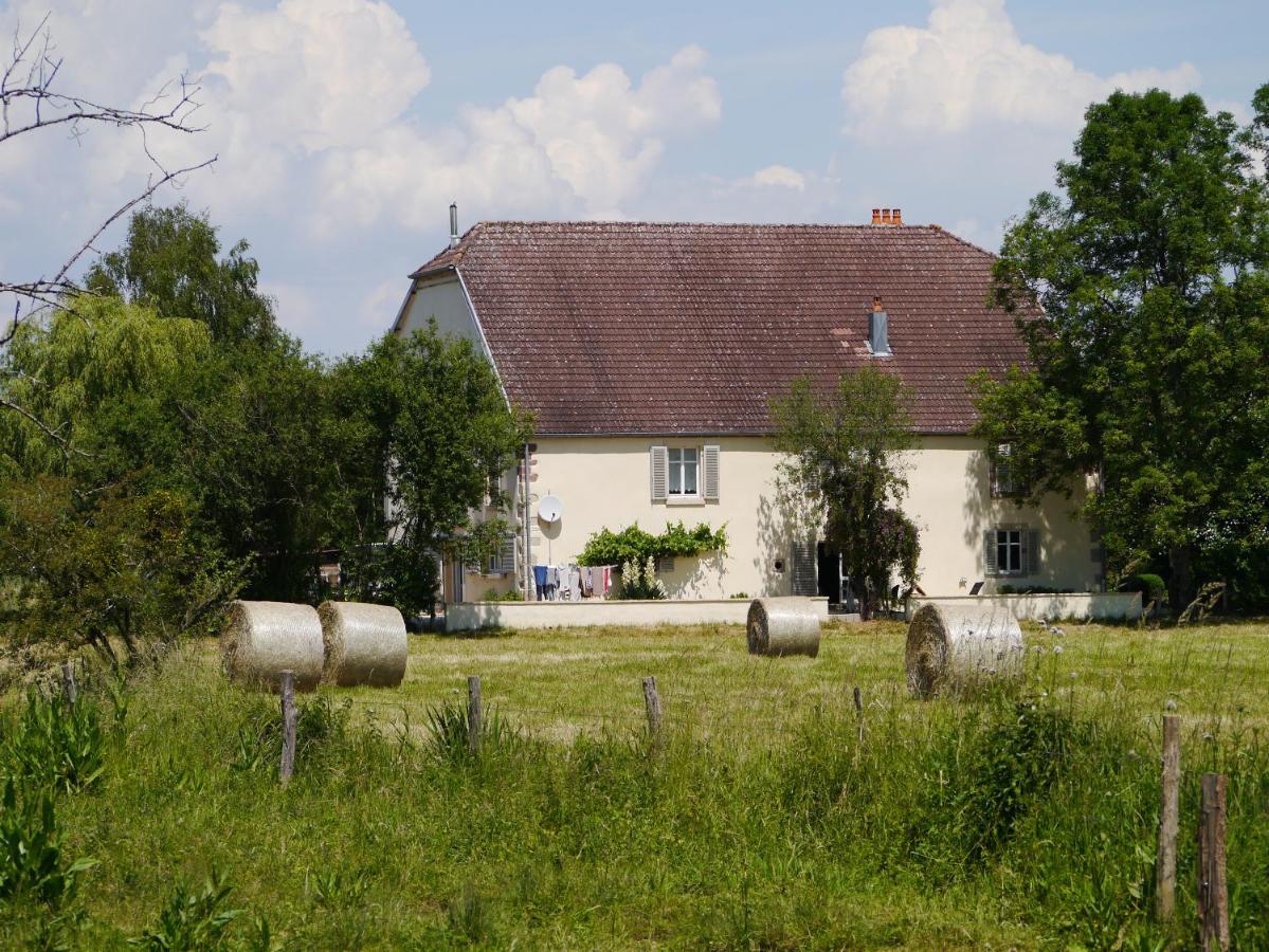 La Maison Au Vert Melincourt Eksteriør billede